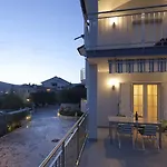 Delight * Τρογκίρ